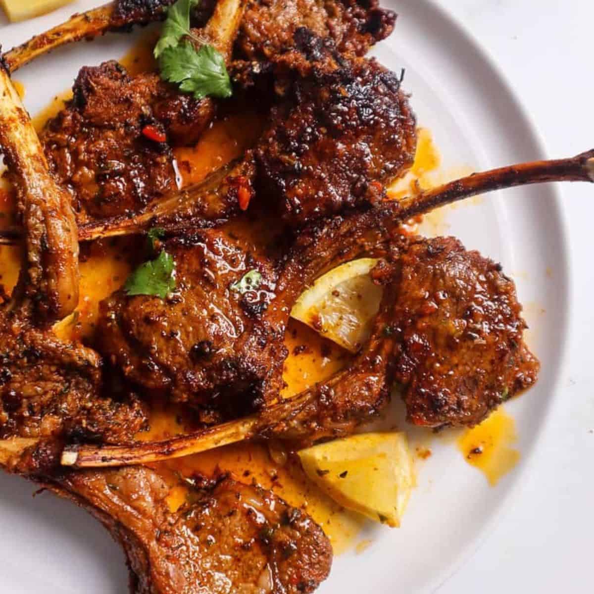 Easy Baked Lamb Chops - Cooking With Claudy