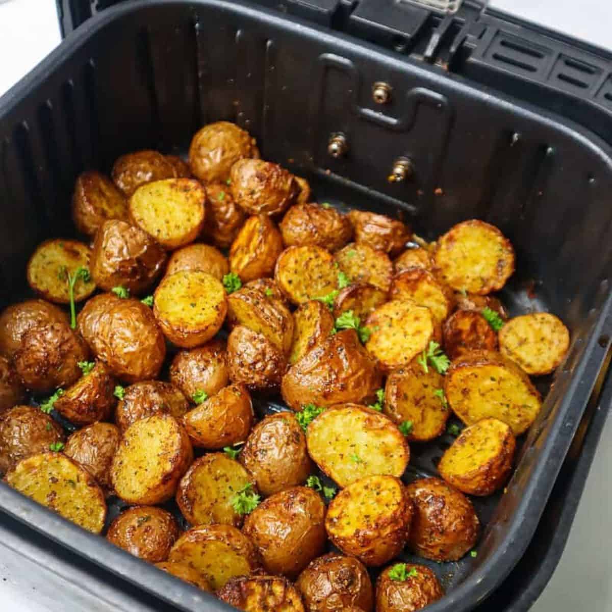 Best Easy Air Fryer Potatoes - Cooking With Claudy