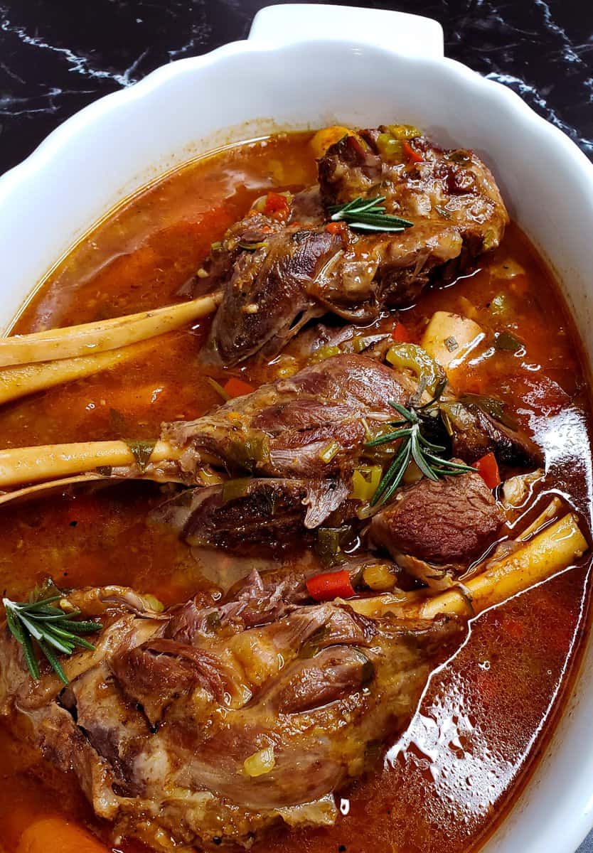lamb shanks in a pan